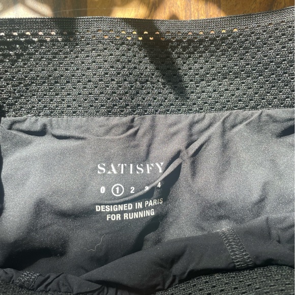 Satisfy Running NWOT Techsilk 8” Shorts - Picture 6 of 8